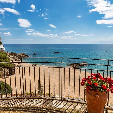Seafront Views In Apartamento