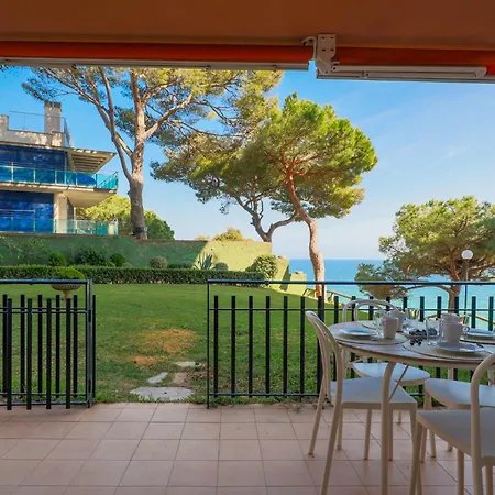 Apartamento Seafront Views In Platja d'Aro